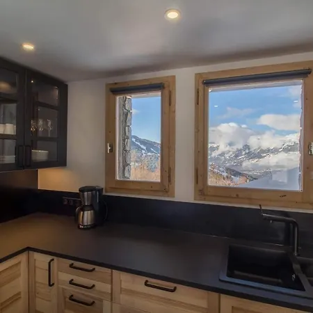 30 Praz Ski-in Ski-out Vallandry - Les Arcs - Paradiski Apartment *