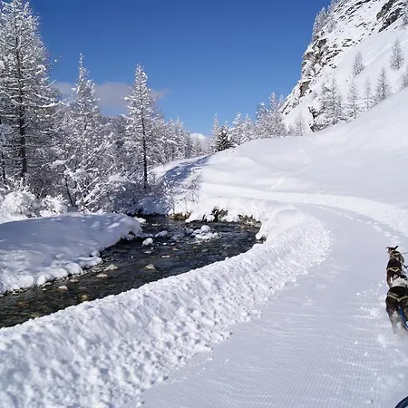 30 Praz Ski-in Ski-out Vallandry - Les Arcs - Paradiski Apartment *